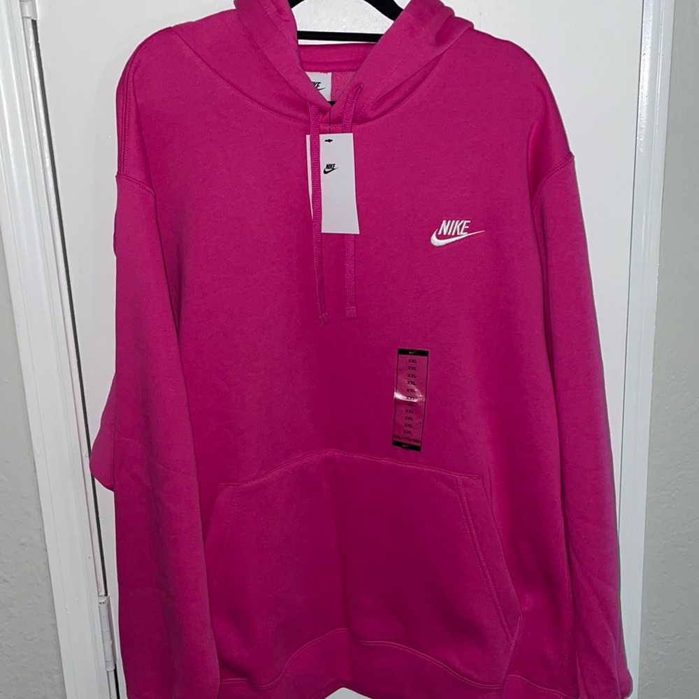 Nike Men’s XXL Hoodie in Bubble Gum Pink